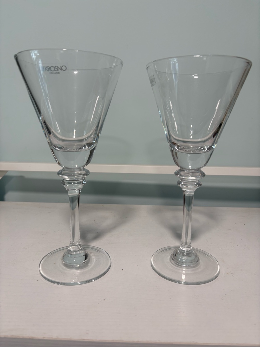 RARE Krosno Poland Claro V-shaped Wine Glasses – Set of 2